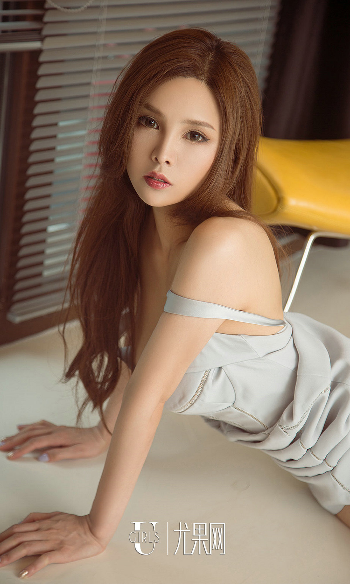 [爱尤物]2018APP NO.1164 胡润曦一性感新曦望